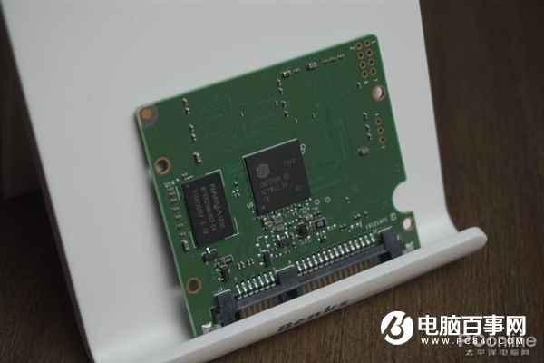 SATA固態的“超大杯”！浦科特M8VC Plus 1TB SSD上手