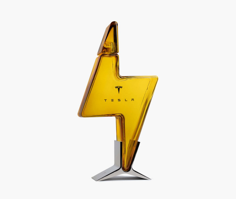 馬斯克調侃庫克后，特斯拉售價 779 元的空酒瓶也賣光了