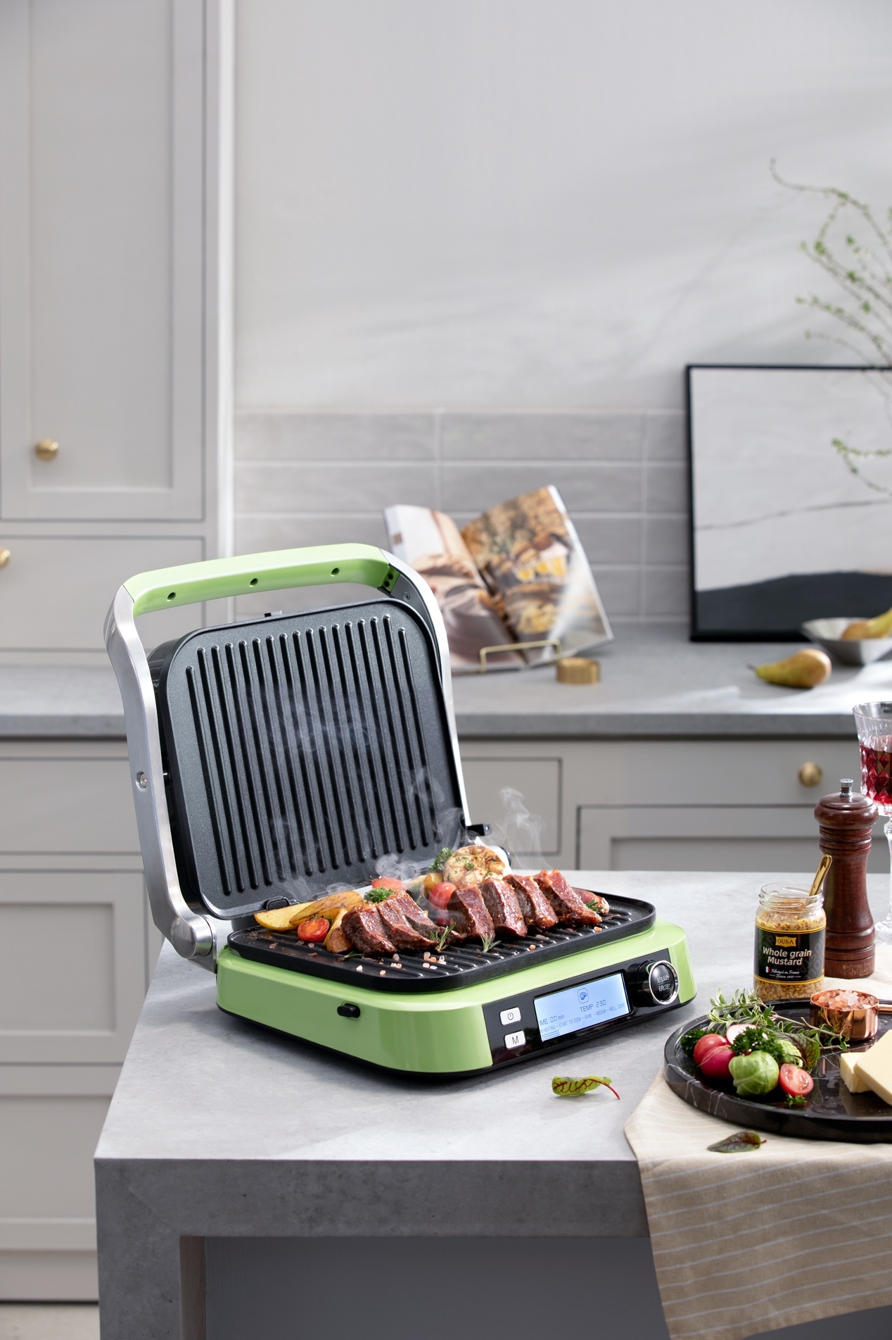 就地過年也要吃好喝好，推薦兩款卡梭CASO花樣美食制造機