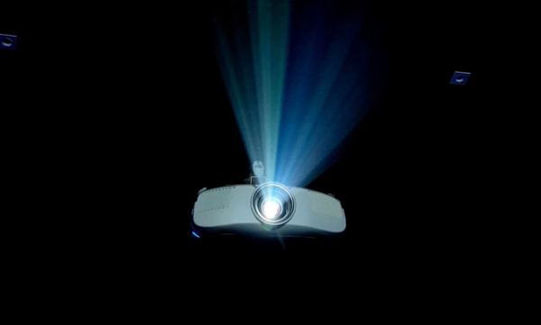 投影儀電視盒子怎么連接，哪個電視盒子操作最簡單