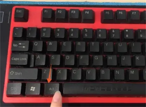 凍結窗口怎么設置 excel表格凍結窗口的設置方法